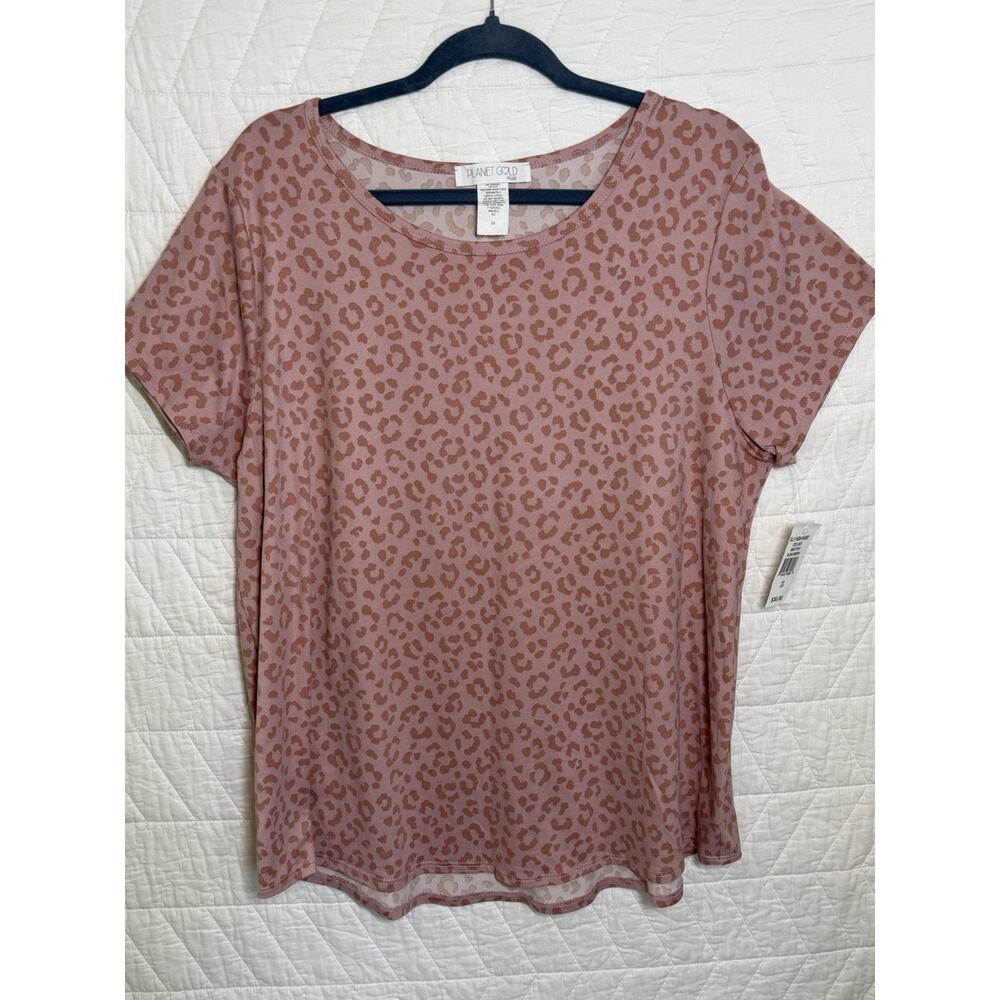 Planet Gold top Sz 2X short Sleeve Cheetah Print Round Neck Stretch Pullover NWT